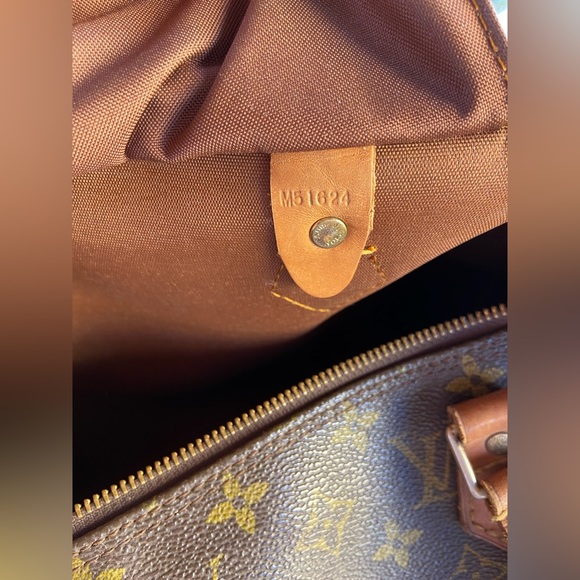 Louis Vuitton Speedy Monogram Canvas - Picture 9 of 14